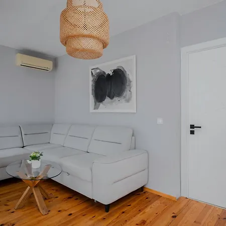 Modern 1bd Flat With Ac & Balcony - Airport By Flat Mаnager Appartement Sofia