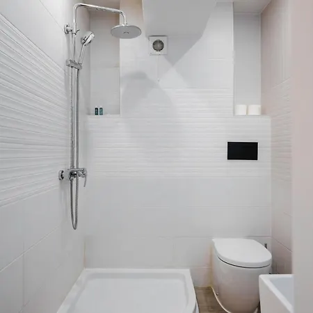 Appartement Modern 1bd Flat With Ac & Balcony - Airport By Flat Mаnager